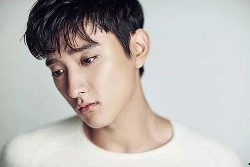 圈内人爆料于小彤微博,圈内人揭秘娱乐圈不为人知的一面 第2张 圈内人爆料于小彤微博,圈内人揭秘娱乐圈不为人知的一面 第2张